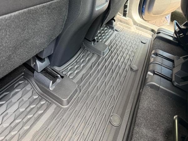 Nissan Pathfinder/ Infiniti (QX60) 2022-2026 Pro Series Car Mats - Image 9